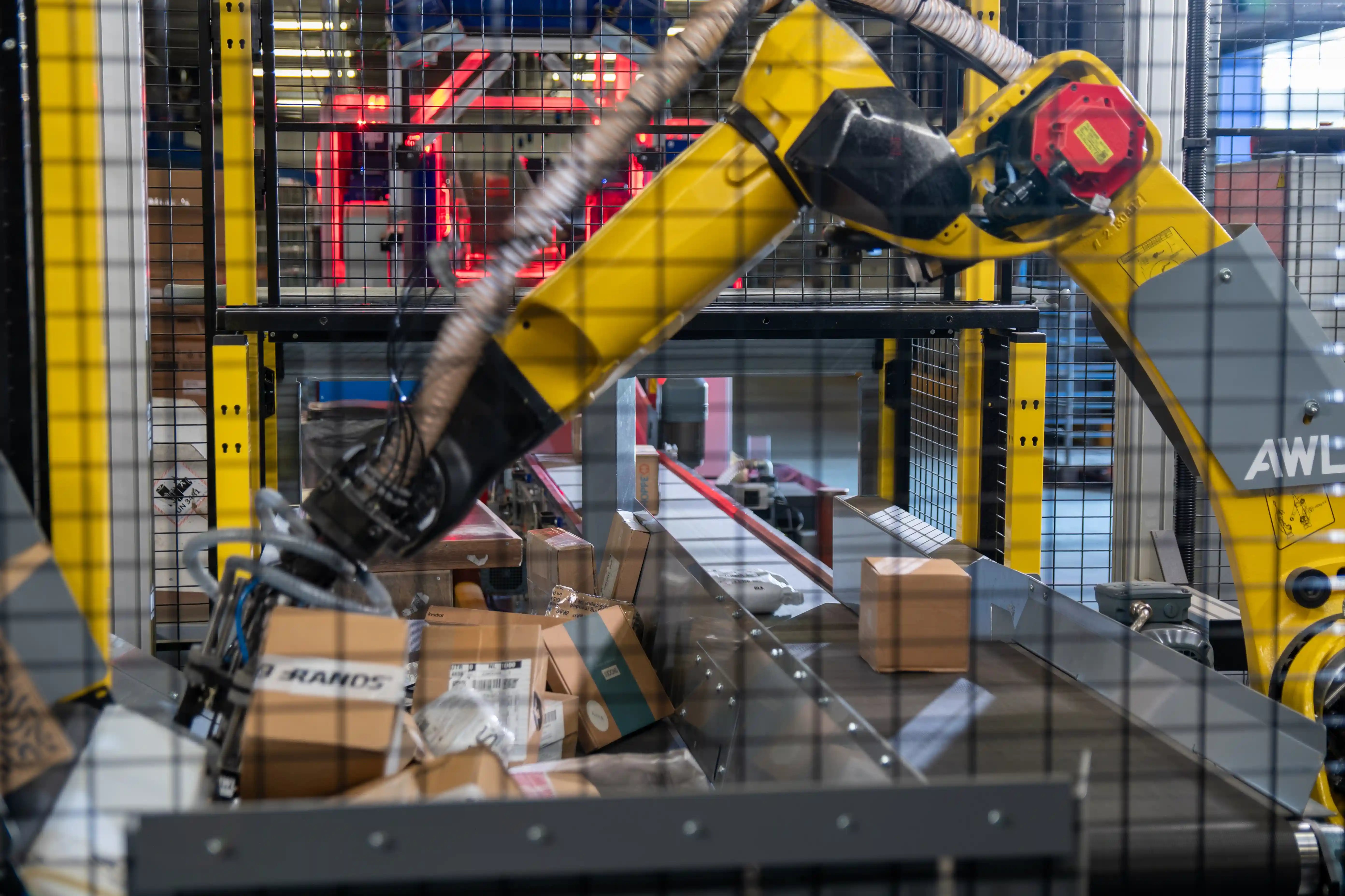 customer experience_parcel induction at gls_image_02