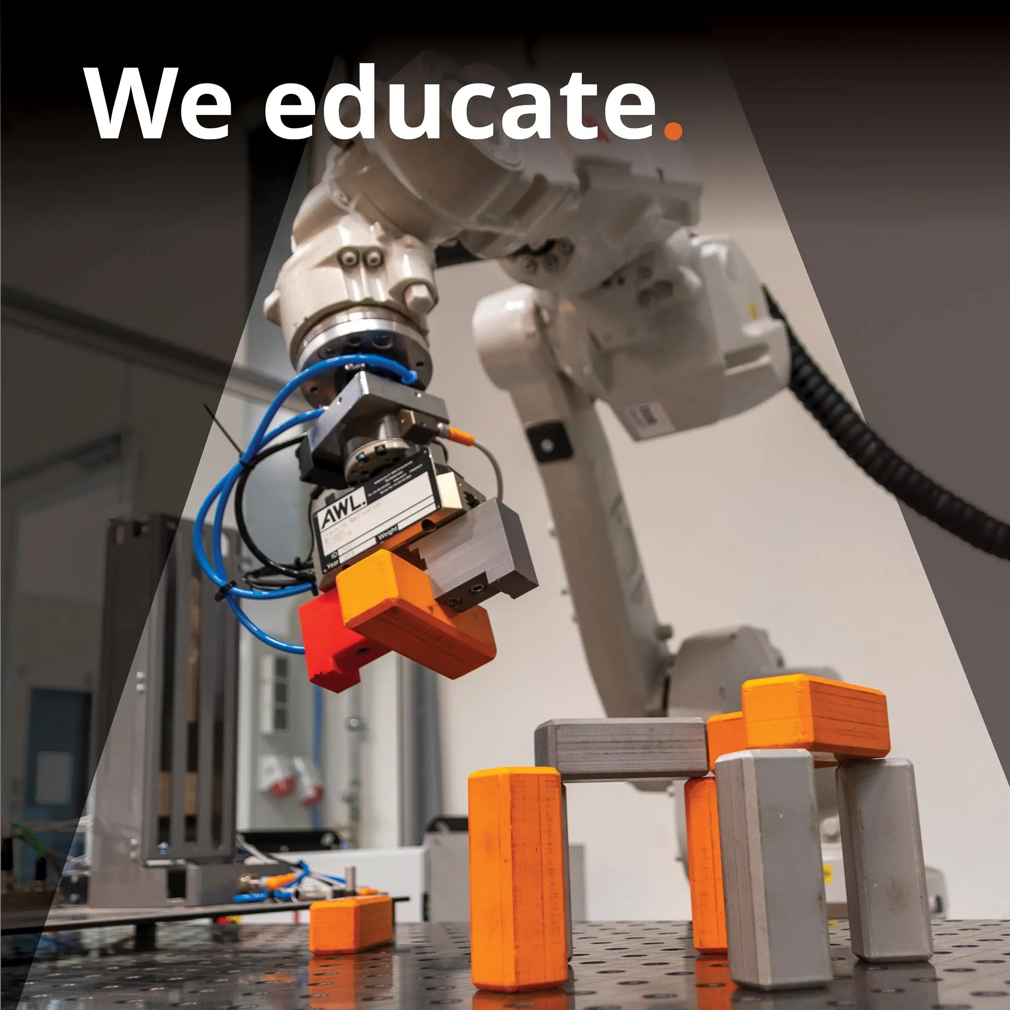 about us_experience center_we educate